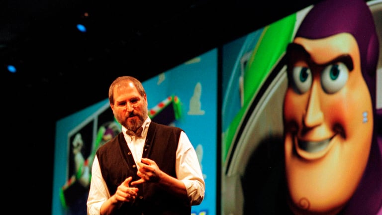 Foto di Steve Jobs con Pixar Toy Story